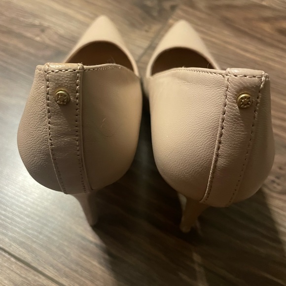 BCBGeneration Nude Heels 🤎 - Picture 2 of 5